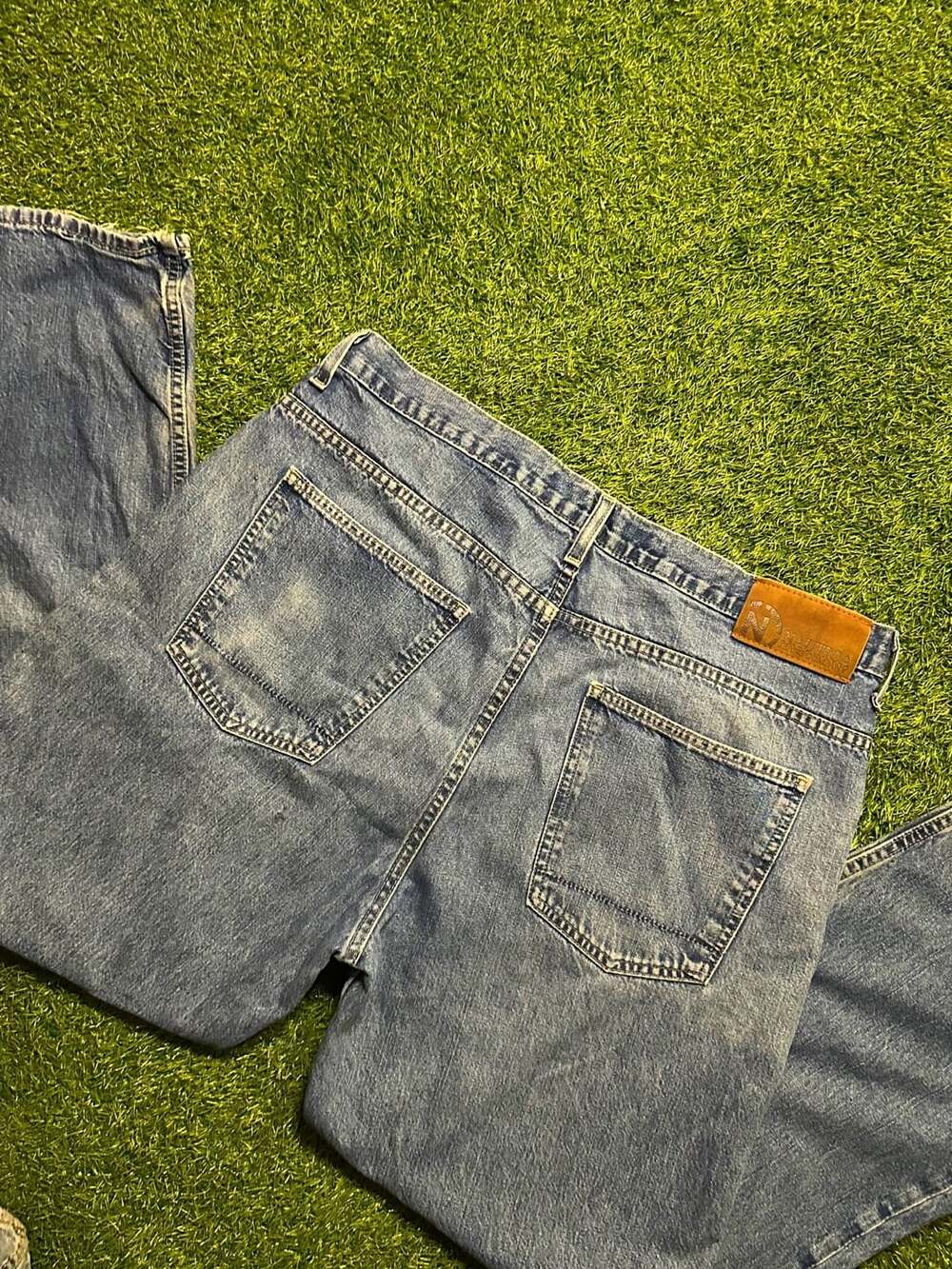 Vintage 1990s Nautica Jeans Size 38x32 Blue Denim Relaxed Fit Pants